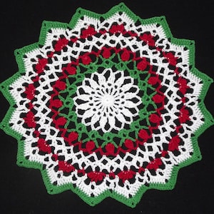 Christmas Doily - small - 9&quot;