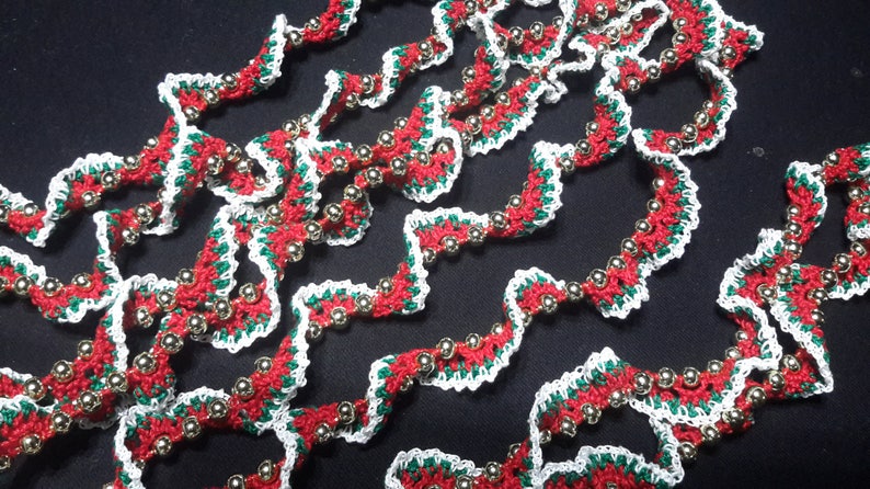 Crochet Christmas garland SPIRAL image 4