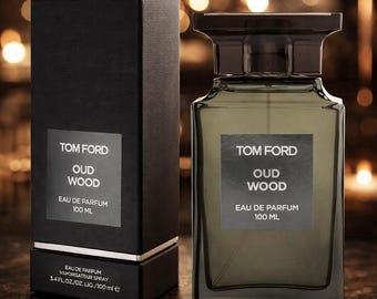 Tom Ford Oud Wood Eau de Parfum 100 ml (3.4 oz) Unisex – Notas amaderadas cálidas