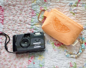 Handgemachte Orangen Stück Kameratasche mit Clip | Bestickte Beuteltasche