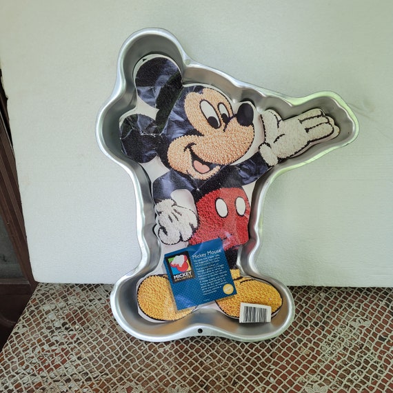 Mickey Mouse Wilton Cake Pan 1995 Disney Full Body Retired - Etsy Ireland Mickey Mouse Wilton Cake Pan 1995 Disney Full Body Retired - Etsy Ireland