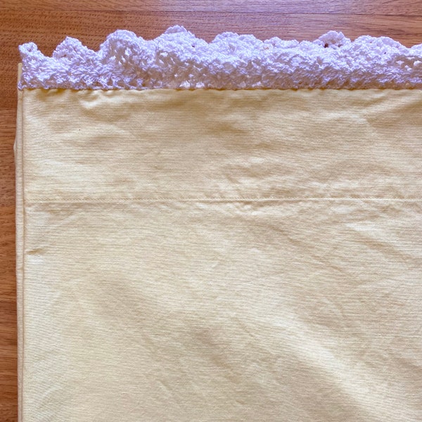 vintage yellow flat sheet white crochet trim, cotton muslin, by Cannon, 81" double bed, imperfect