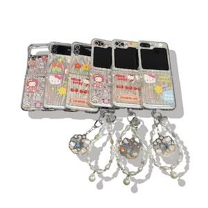 Funda protectora para Samsung Z Flip con diseño de Hello Kitty, carcasa rígida de PC con textura ondulada kawaii y cadena de cuentas.