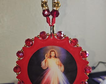 Crystal Divine Mercy House Zegening