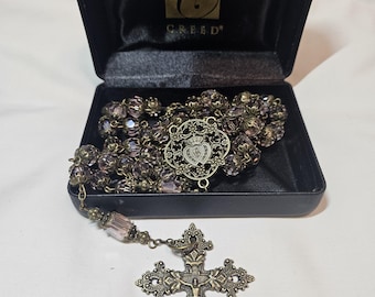 Roze rozenkrans met tweelingharten