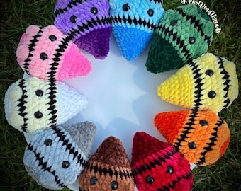 Amigurumi; Plushie - Baby Crayons