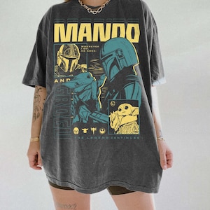 Comfort Colors Retro Mandalorian Grogu Big Thunder Mountain Shirt, Star Wars Father's Day 2026 Tee, Retro Disney Dad and Son Gift Top bild 5