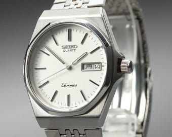 Vintage 1984 near mint seiko chronos 7433-7040 day date kanji quartz men's watch