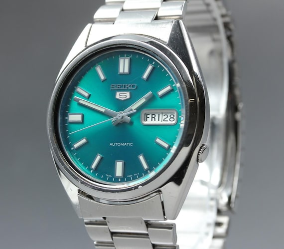 Near mint seiko 5 7s26-0480 green dial day date 38mm … - Gem