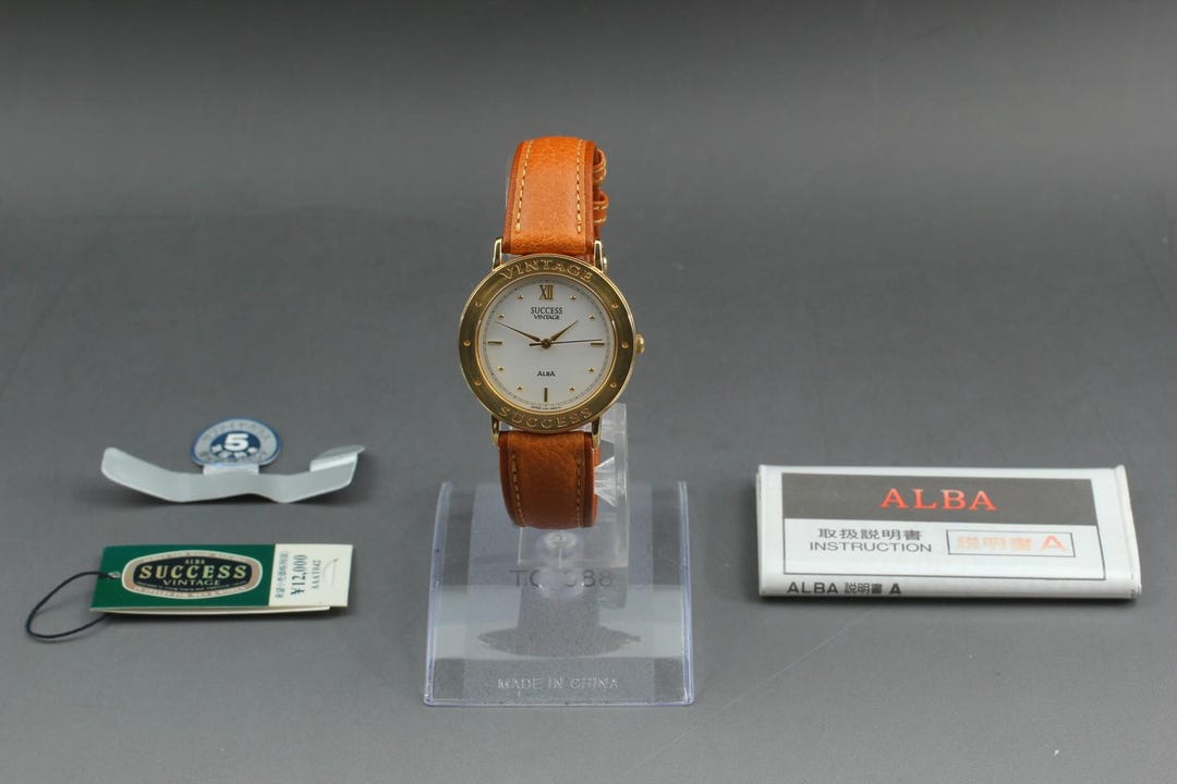 Vintage 1991 Nos Seiko Alba Success V701-6680 White Gold 30mm Quartz ...