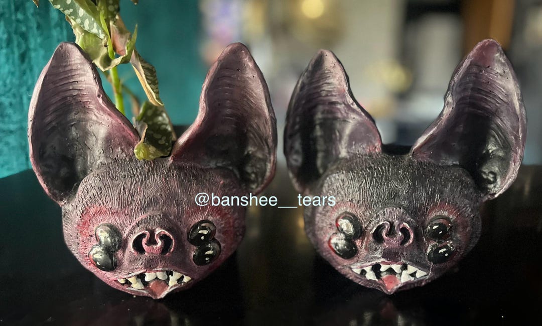 Bat Planter Vampire Bat Pot Customisable Gothic Spooky Decor - Etsy