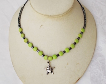 Green & Black GEMSTONE NECKLACE Choker Hematite Howlite Bead Star Pendant 16.5" - 17.5" Handmade .23