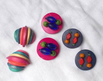 3 pr. LARGE VINTAGE EARRINGS Clip-On Colorful Wood Pink Blue .117