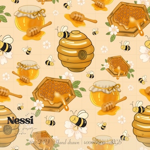 Può includere: Un motivo ripetuto con illustrazioni a tema miele. Il design include barattoli di miele, favi, cucchiai per miele, alveari, api e fiori bianchi su uno sfondo giallo chiaro. Il testo "Nessi Digital Design Studio" è visibile.