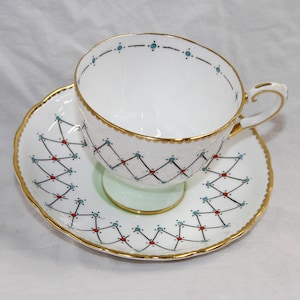 Tuscan Tea Cup and Saucer Set - Geometric Dots with Gold Trim - Pattern P9155 - England Bone China - Vintage 1950s
