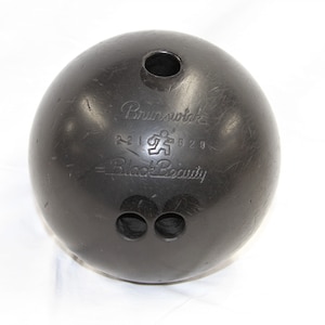 Vintage Brunswick “Black Beauty” Bowling Ball AMC 100 w/ Brunswick