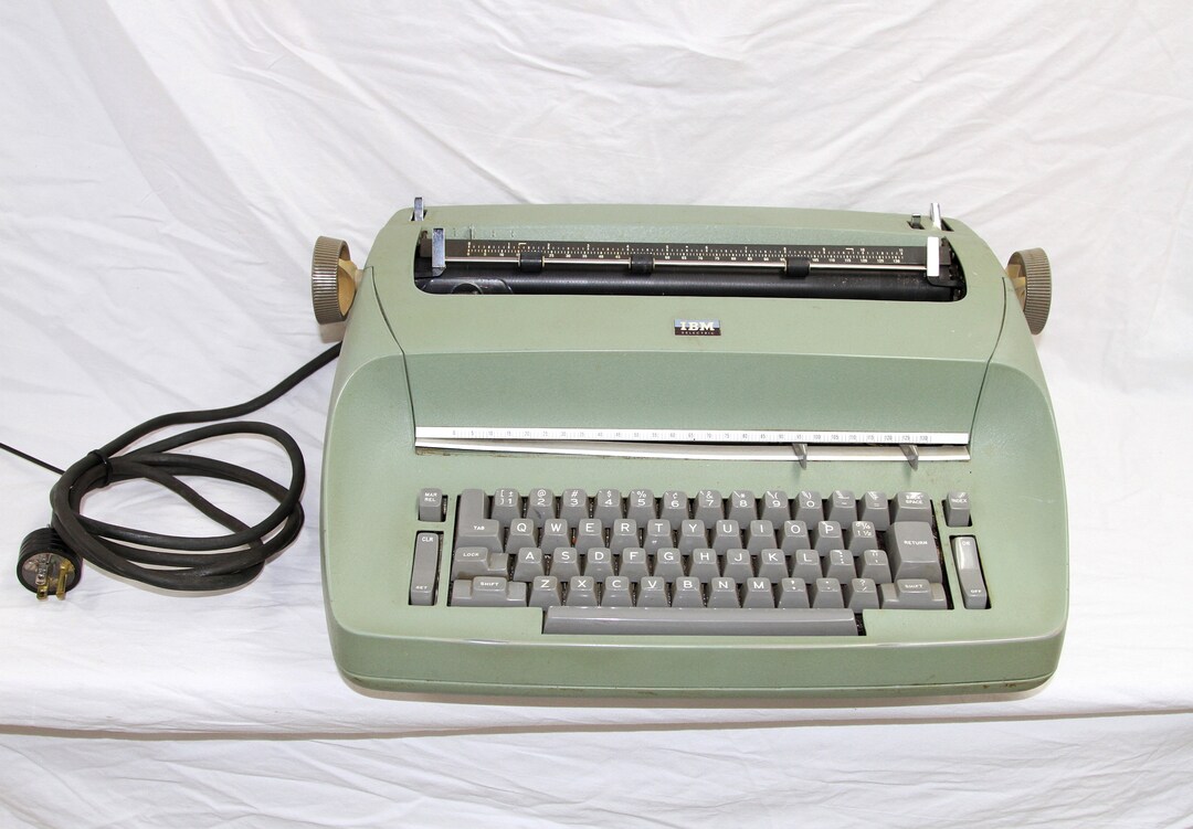 IBM Selectric I Electric Typewriter Model 71 Powers Up Etsy