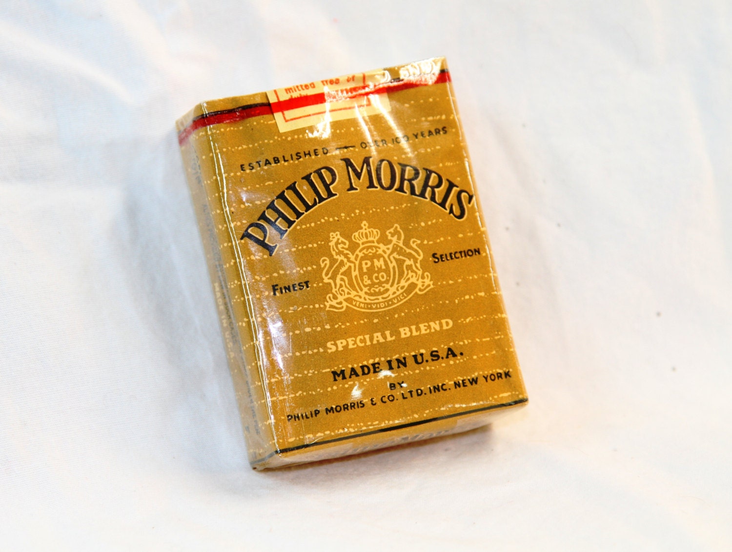 philips morris cigarettes Philip Morris - Vintage Cigarette Pack - Unopened, Sealed Military Pack -  Includes Cigarette Case - 1930s