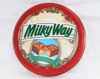 Gorgeous Collectible and Vintage Betty Boop as Ceramic Candy