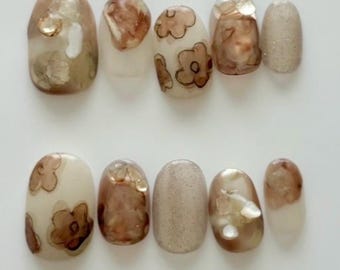 Made in Japan, brown flower press-on nails, hand-painted, handmade false nails