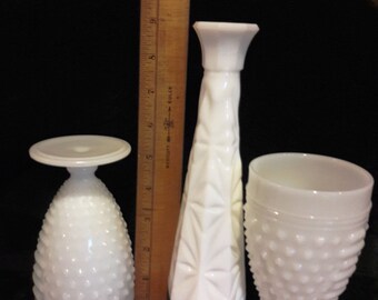 Vintage Milk Glass Vases / Milk Glass Flower Vases / Trio of Milk Glass Vases / Milk Glass Wedding Decor