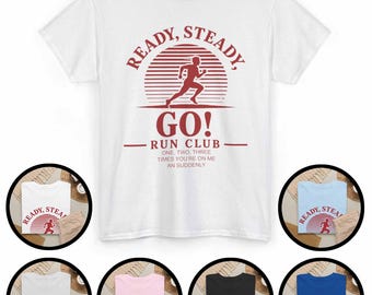 Camiseta de Harry Styles con la frase "Ready Steady Go" y la letra de la canción.