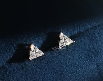 IGI Certified Triangle Cut Lab Diamond Stud Earrings, 14K Solid Gold Push Back Studs, Dainty Trillion VVS Diamond Earrings, Gift for Her