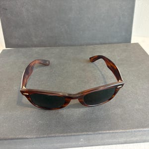 Ray-Ban Wayfarer B&L 5024 Bausch Lomb USA Vintage Sunglasses Design Unisex Men’s Women’s Fashion Glasses Eyewear 1990s image 13