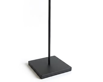 Metal Sculpture Base – Minimal Steel Display Stand for Art, Artifacts & Home Decor