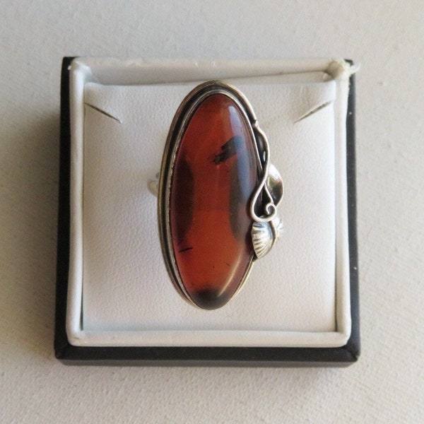 Art Deco Style Huge Elongated 33mm Genuine Amber Sterling Silver Ring with Polish Gdansk Assay Hallmarks, US Ring Size 7.5