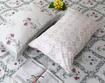 Katoenen hoeslaken met bloemenprint, 108x108 inch, inclusief 2 kussenslopen.
