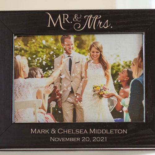 Our Wedding Day Wooden Photo Frame 7x5 Personalise this frame-Free Engraving 