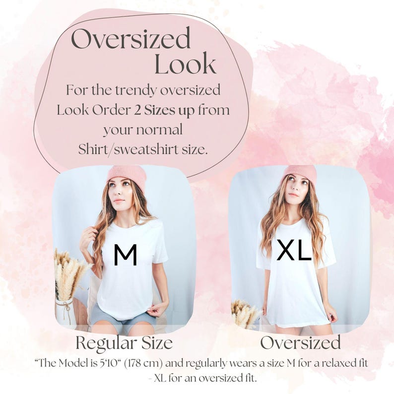 Puede incluir: Imagen que muestra a dos mujeres con camisetas blancas, una etiquetada como "M" y la otra como "XL". El texto superior dice "Oversized Look" y proporciona orientaci&oacute;n sobre tallas. La modelo mide 178 cm y usa una talla M para un ajuste relajado y XL para un ajuste oversize.