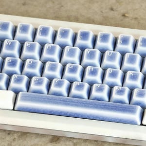 Teclas minimalistas de cerâmica, teclas personalizadas para teclados mecânicos | Teclas feitas à mão | Teclas artísticas | Presentes de Natal