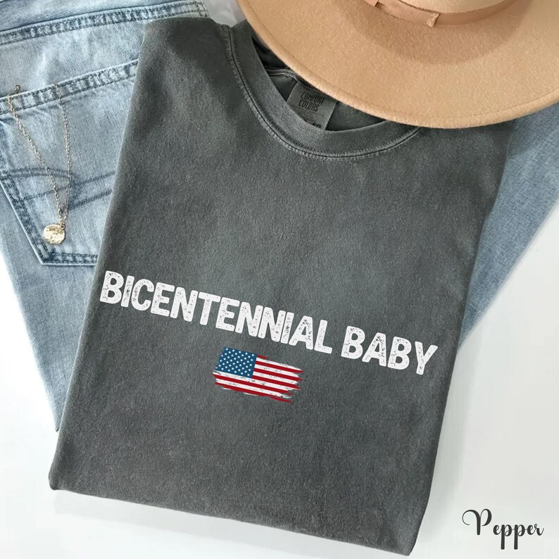 Bicentennial Baby Shirt, Vintage 1976 Birthday Tee, Turning 50 T-Shirt, July 4 Birthday Shirt, Retro Independence Day Tee zdjęcie 6