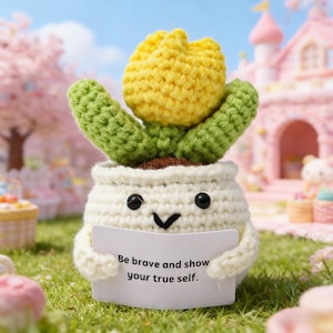 Pozytywny, szydełkowy tulipan w białej doniczce. Prezent na wsparcie emocjonalne. Ręcznie robiony na drutach kwiat. Prezent na ulgę w lęku. Prezent na zdrowie psychiczne.