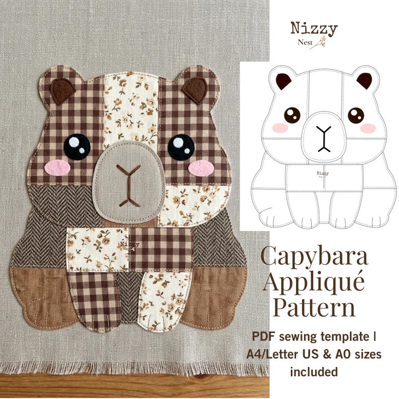 Puede incluir: Un patr&oacute;n de aplique de capibara con un dise&ntilde;o de patchwork de telas a cuadros marrones, florales y de espiga. El conjunto incluye una capibara de tela terminada y una plantilla de dibujo lineal en blanco y negro con el texto Nizzy Nest Capybara Appliqu&eacute; Pattern PDF sewing template A4/Letter US & A0 sizes included.