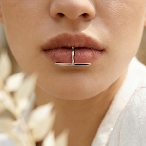 Fake Lip Ring No Piercing Jewelry, T Bar Lip Cuff Clip On Lip Ring, Minimalist Stainless Steel Fake Piercing, Unique Alternative Gift