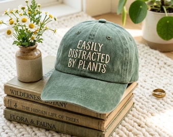 Gorro bordado "Fácilmente Distraído por las Plantas", Gorro para Amantes de las Plantas, Regalo para Amantes de las Plantas, Gorro para Amantes de las Plantas, Gorro corto unisex de punto, Gorra de jardinería