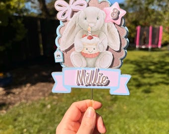 Adorno personalizado para tarta de cumpleaños de conejito, decoración de tarta de conejito con nombre y edad personalizados, adorno para tarta de cumpleaños de cualquier edad y nombre.
