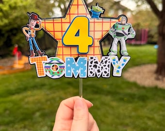 Adorno personalizado para tarta de Toy Story, decoración para fiestas de cumpleaños con cualquier nombre y edad, temática de Woody y Buzz, adornos para tartas de cumpleaños para niños.
