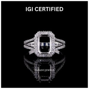 Anillo de compromiso con montura semiesférica de talla esmeralda, engaste de halo oculto, anillo de doble brazo dividido, engaste de diamante de laboratorio, anillo de oro de 14 quilates