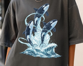 Retro Orca Ocean Wildlife shirt, 90s Vintage Marine Life Crewneck, Coastal Wave Splash Wilderness Scene, Ocean Lover Gift