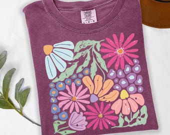Trendy Boho Floral T-Shirt,Flower Graphic Tshirt, Cute Spring Garden Botanical Top, Summer Gift for Her, Women's Tee
