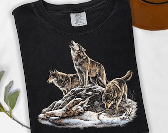 Vintage Wolf Pack 90s Graphic Tee, Moonlit Wolf Nature Shirt,Outdoor Lover Gift
