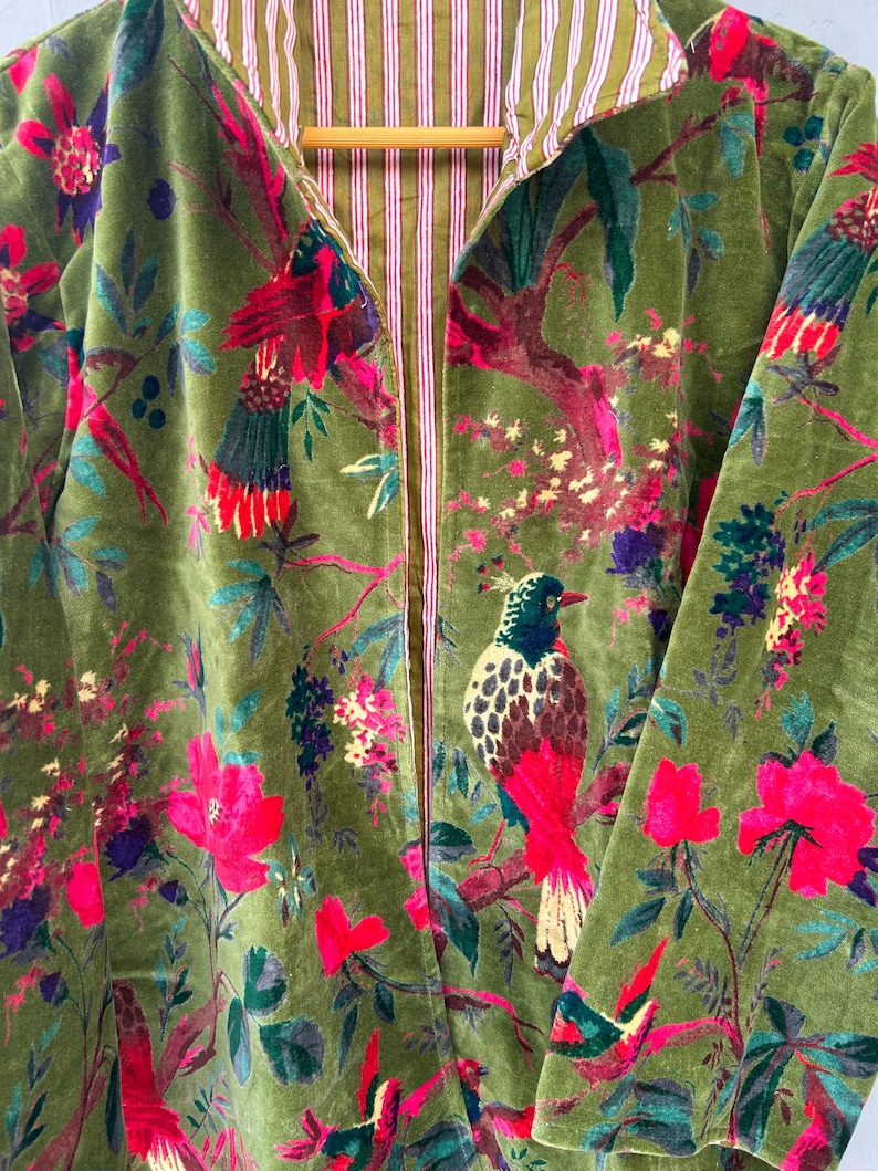 Handgemaakt fluwelen Suzani-jack, gebloemde vogelprint, groene statement jas afbeelding 7