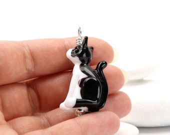 Black and White Glass Cat Pendant, sculpted Lampwork Pendant, Sterling Silver