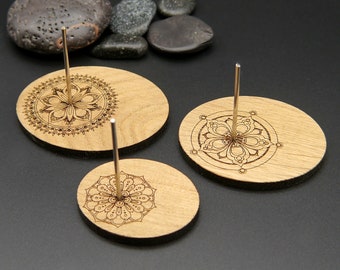 Bead Display Stands, Small Medium or Large, Laser Engraved Oak, Wood Mandala Design
