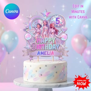 Puede incluir: Una tarta de cumpleaños con un adorno decorativo que presenta tres figuras de dibujos animados, el texto "Happy Birthday Amelia" y el número 5. La tarta está decorada con colores pastel y detalles de estrellas, con globos en el fondo.