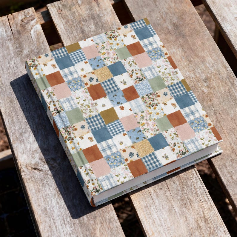 Vintage Patchwork Quilt Seamless Pattern, Cottagecore Floral Digital ...